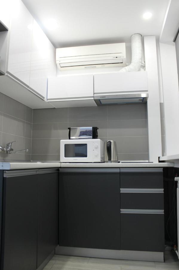 Luxury City Center Apartment - Bucharest Railways Station Exterior photo