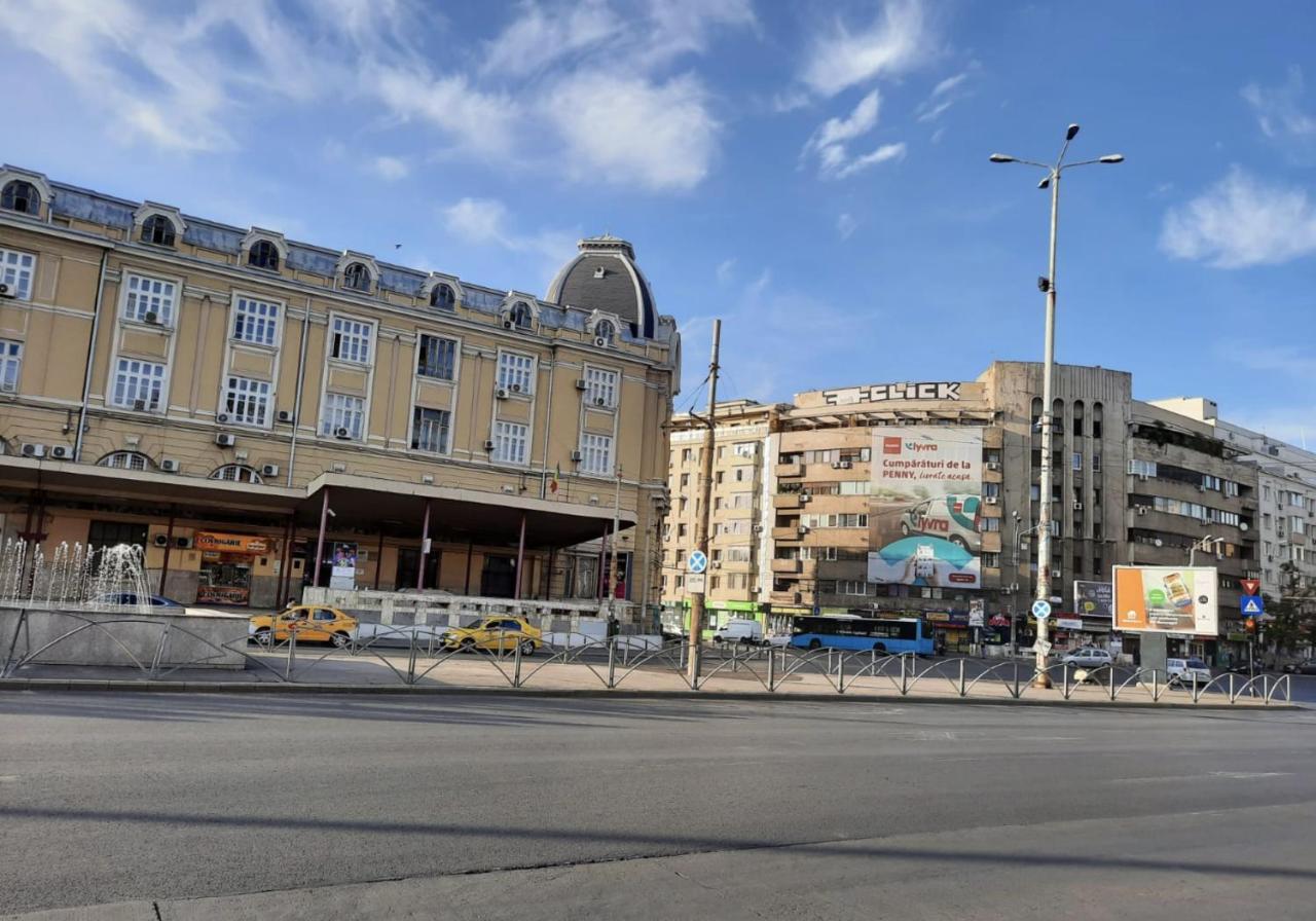 Luxury City Center Apartment - Bucharest Railways Station Exterior photo